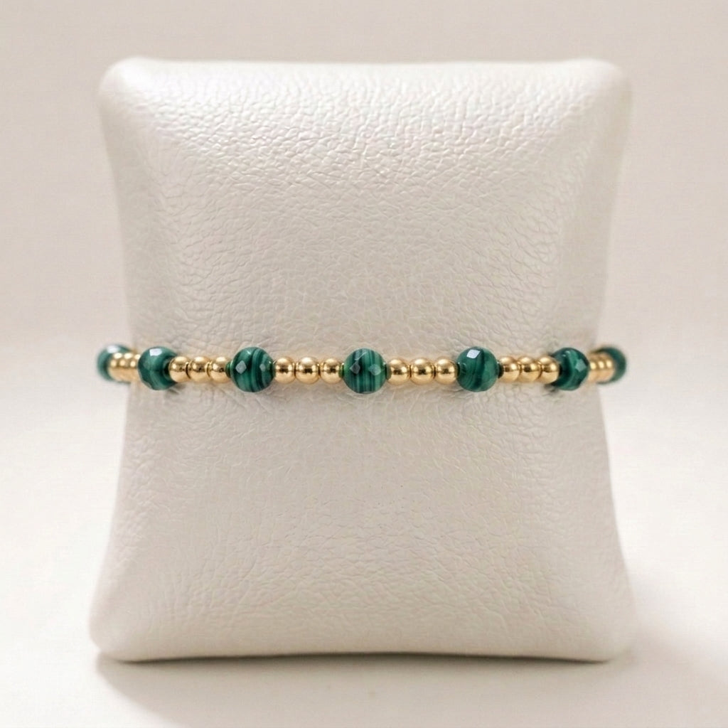 The Momentum Bracelet — Gold